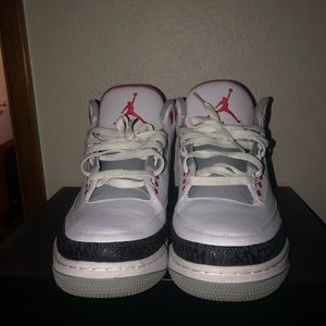 Jordan 3 Fire red